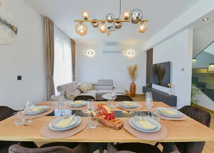 Вилла Gio Сукошан